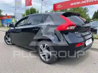 2017 Volvo V40