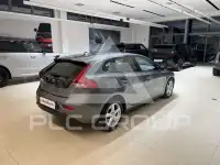 2017 Volvo V40