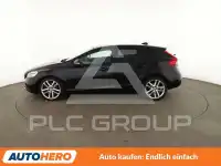 2017 Volvo V40