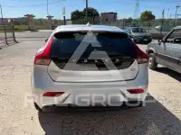 2017 Volvo V40