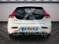 2017 Volvo V40