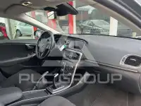 2017 Volvo V40