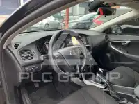 2017 Volvo V40