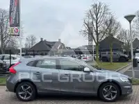 2017 Volvo V40