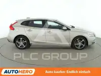2017 Volvo V40