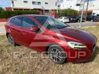 2017 Volvo V40