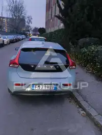 2017 Volvo V40