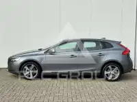 2017 Volvo V40
