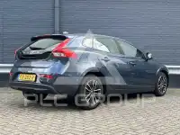 2017 Volvo V40