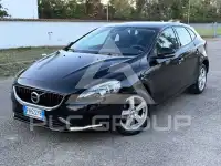 2017 Volvo V40
