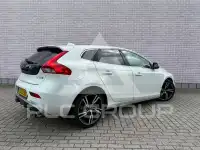 2017 Volvo V40