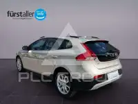 2017 Volvo V40