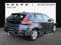 2017 Volvo V40