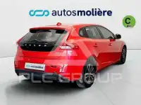 2017 Volvo V40