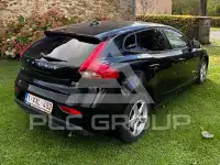 2017 Volvo V40