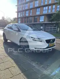 2017 Volvo V40