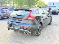 2017 Volvo V40