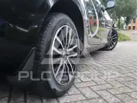 2017 Volvo V40
