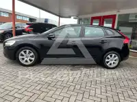 2017 Volvo V40