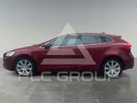 2017 Volvo V40