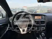 2017 Volvo V40