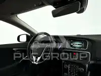 2017 Volvo V40