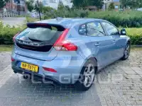 2017 Volvo V40