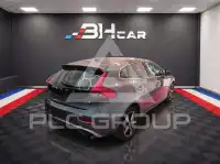 2017 Volvo V40