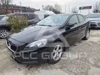 2017 Volvo V40