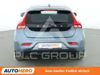 2017 Volvo V40