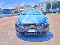 2017 Volvo V40