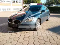 2017 Volvo V40