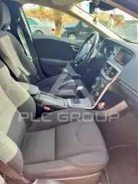 2017 Volvo V40