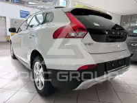2017 Volvo V40