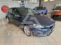 2017 Volvo V40
