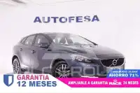 2017 Volvo V40