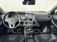 2017 Volvo V40