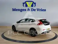 2017 Volvo V40