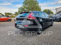 2017 Volvo V40