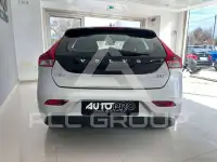 2017 Volvo V40