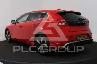 2017 Volvo V40