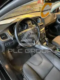 2017 Volvo V40