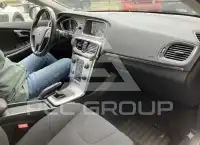 2017 Volvo V40