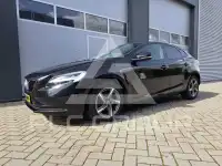 2017 Volvo V40