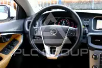 2017 Volvo V40