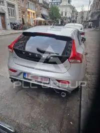 2017 Volvo V40
