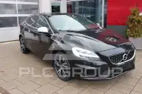 2017 Volvo V40