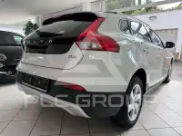 2017 Volvo V40
