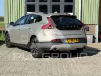 2017 Volvo V40