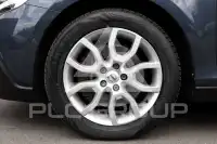2017 Volvo V40